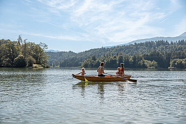 Reintalersee Boot Ruderboot Familie Kramsach Sommer, (c) Sommer_Alpbachtal Tourismus,Hannes Sautner shootandstyle 